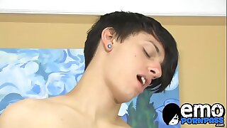 Horn-mad young emo dicking his super tight boyfriend